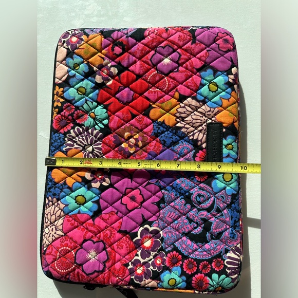 VERA BRADLEY Bright Blooms Black and Multicolored Floral Tablet Bag Case Cover - Picture 8 of 8